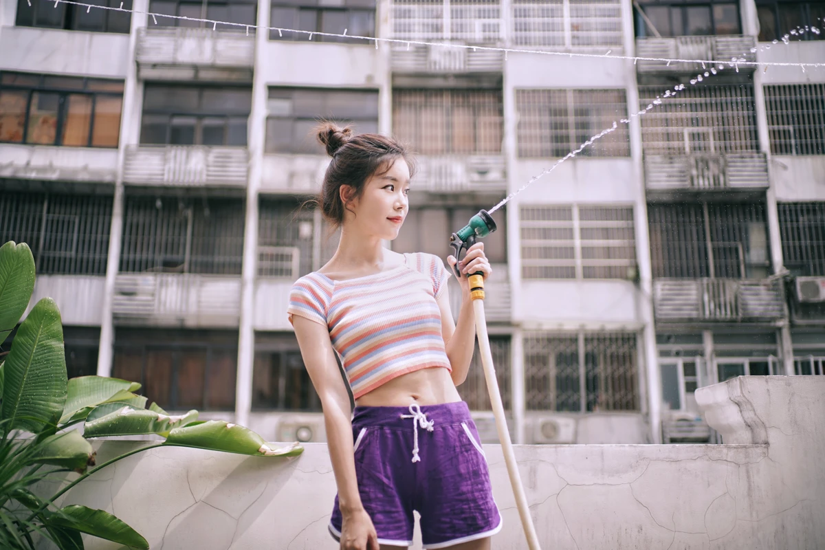 [YITUYU] 2023.01.05 Vol.2843 – The Water Gun Girl on the Rooftop circle#[25P]-24