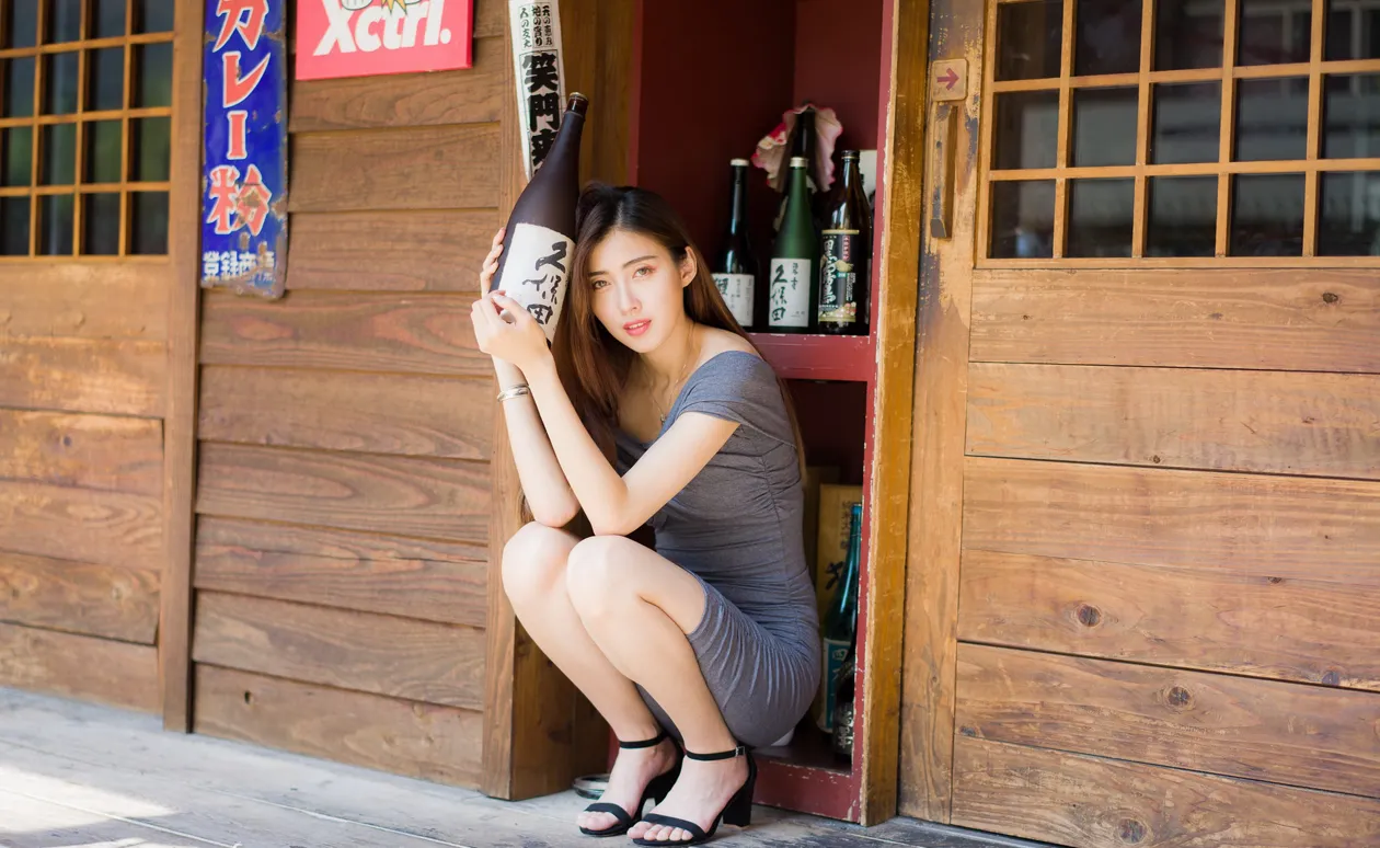 [Mzsock] NO.207 Jin Yunqiao off-shoulder dress and short skirt with high legs street photography#[54P]-54