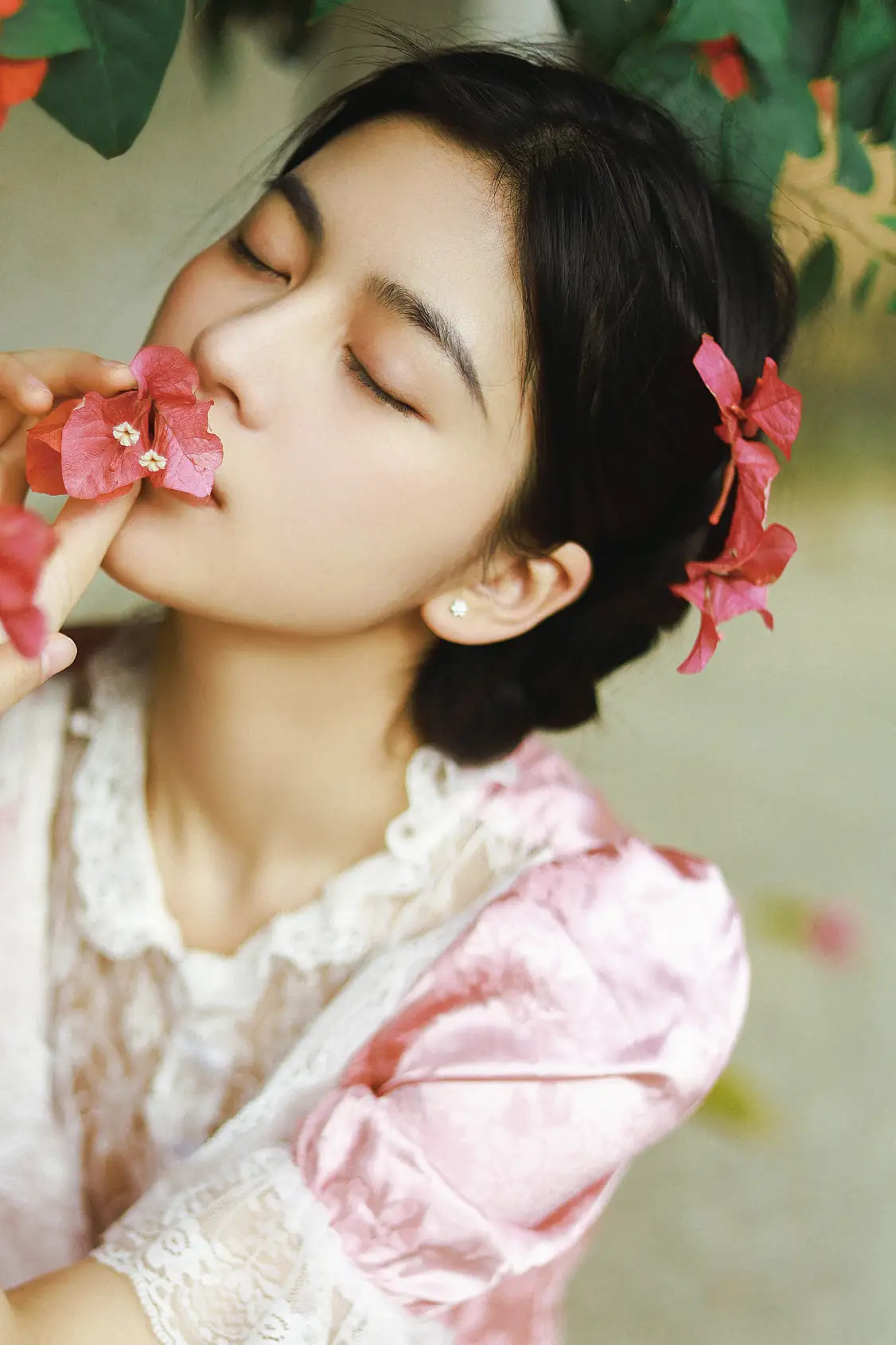 [YITUYU] 2022.09.12 Vol.1932 – Bougainvillea and the Girl Xinhui#[21P]-5