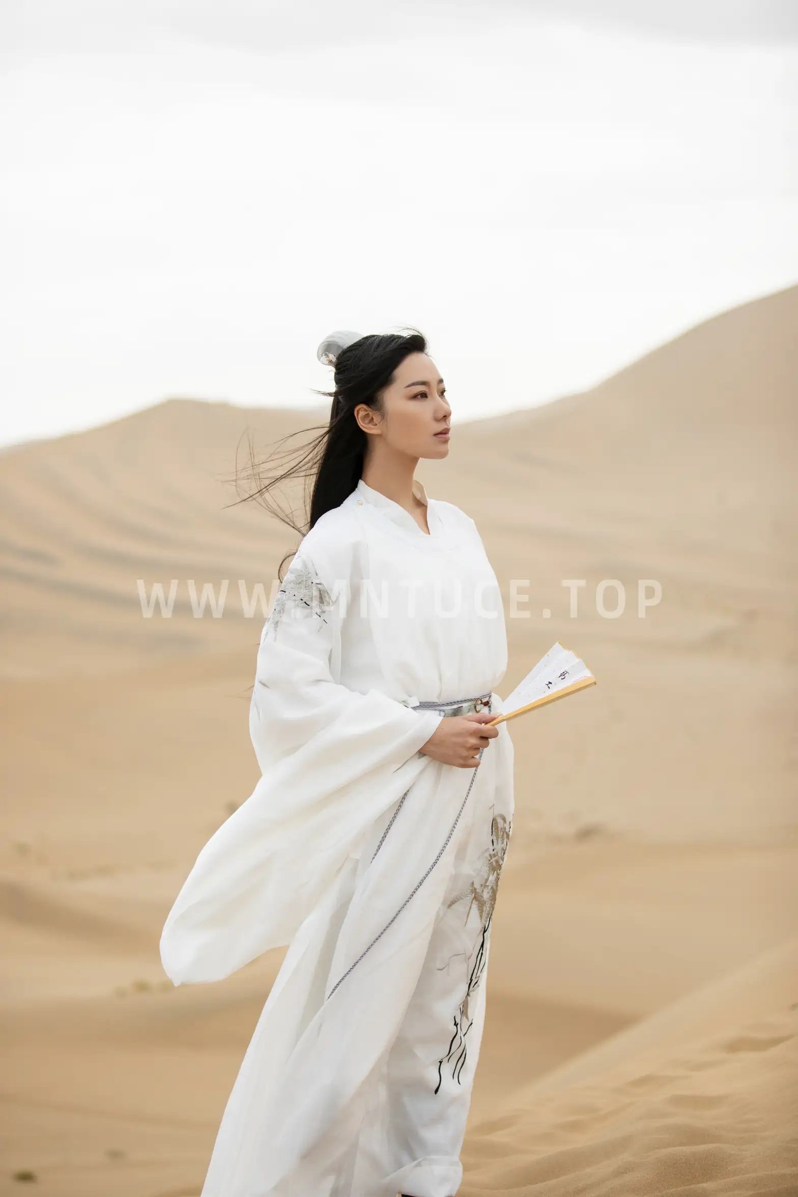 [YITUYU] 2022.09.08 Vol.1897 – The wind rises in the desert Mu Jingshu#[24P]-18